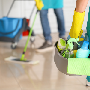  cleaning-team-home-service.jpg 